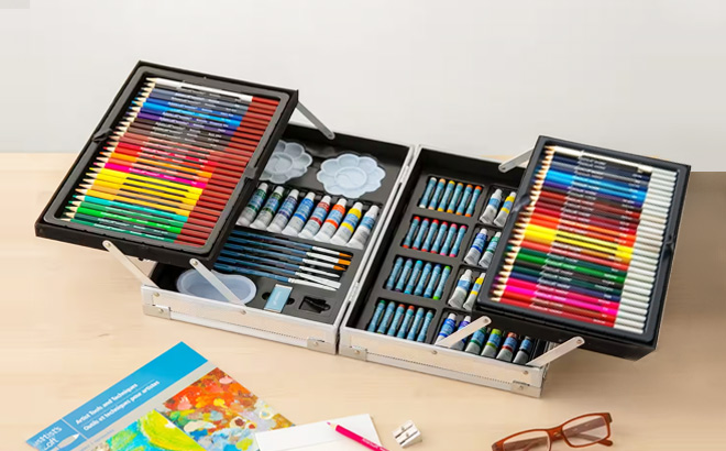 126 Piece Art Set on Table