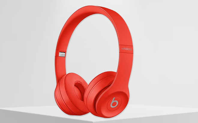 Beats Solo3 Wireless On Ear Headphones in Red