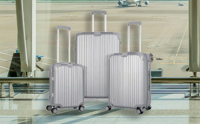 Hikolayae Grand Creek 3 Piece Nested Hardside Luggage Set in Bright Silver