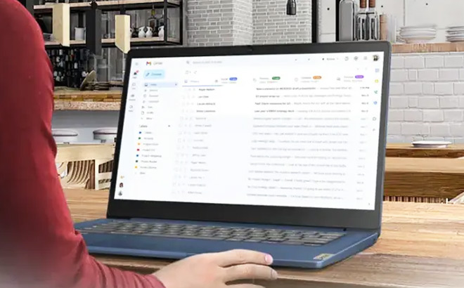 Lenovo IdeaPad 14 Inch Slim 3 Chromebook