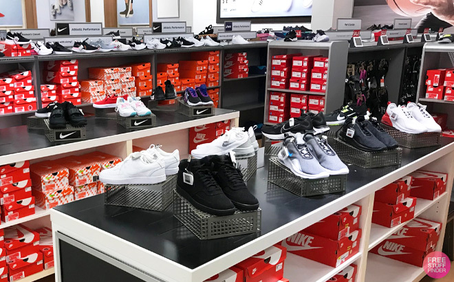 Nik Shoes Overview