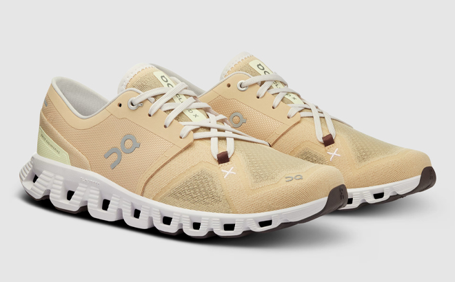 On Cloud X 3 Womens Shoes