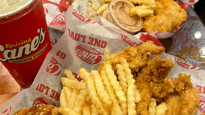 Raising Canes Box Combo 