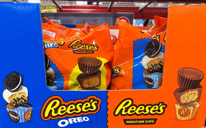 Reeses Miniatures Oreo and Original Peanut Butter Cups
