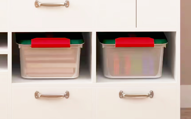 Simply Tidy Latching Plastic Storage Totes