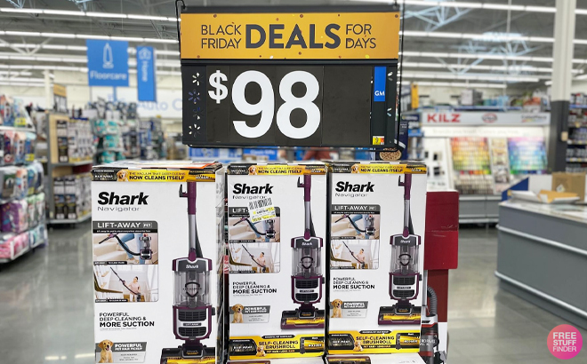 BEST Black Friday Vacuum Deals - Starting at $29!
