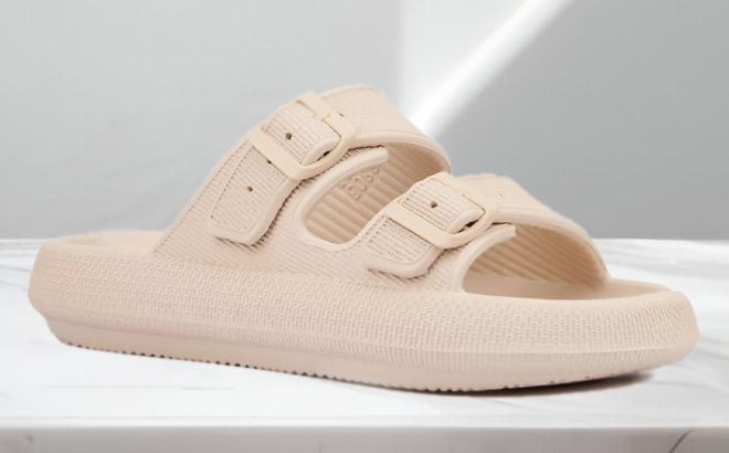 Xray Mens Slip On Slide in Beige Color
